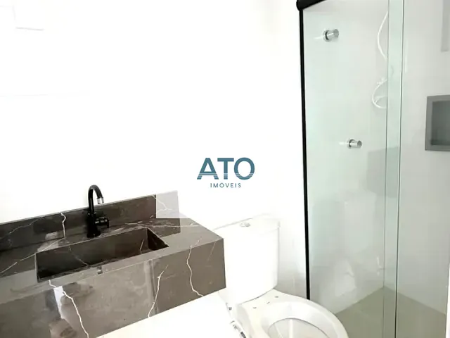 Apartamento 2 quartos e 2 banheiros, para alugar, no bairro Areias em Tijucas