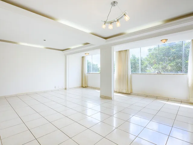 Apartamento 4 quartos e 4 banheiros, à venda, no bairro Asa Norte em Brasília