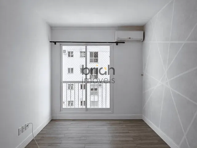 Apartamento 3 quartos e 2 banheiros, à venda, no bairro Pinheiro em São Leopoldo