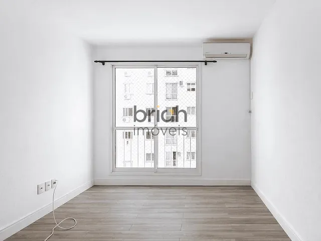 Apartamento 3 quartos e 2 banheiros, à venda, no bairro Pinheiro em São Leopoldo