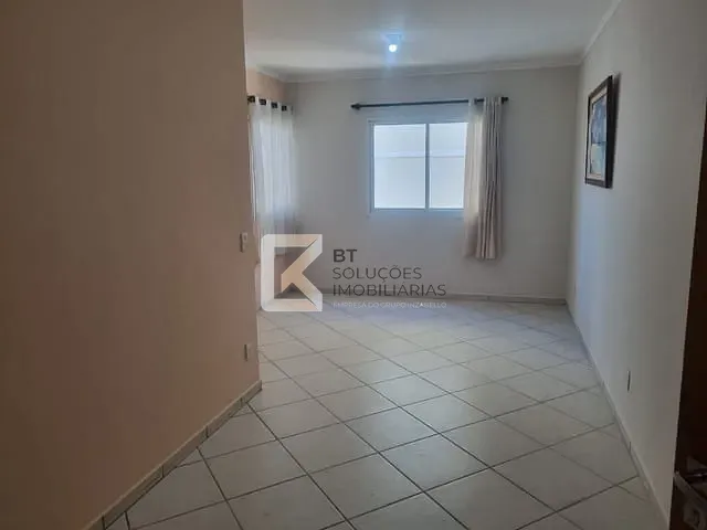 Apartamento 2 quartos e 1 banheiro, à venda, no bairro Vila Brizzola em Indaiatuba