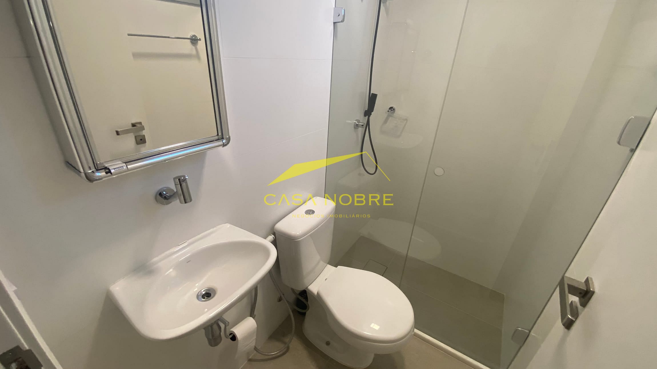 Apartamento para alugar com 3 quartos, 149m² - Foto 19