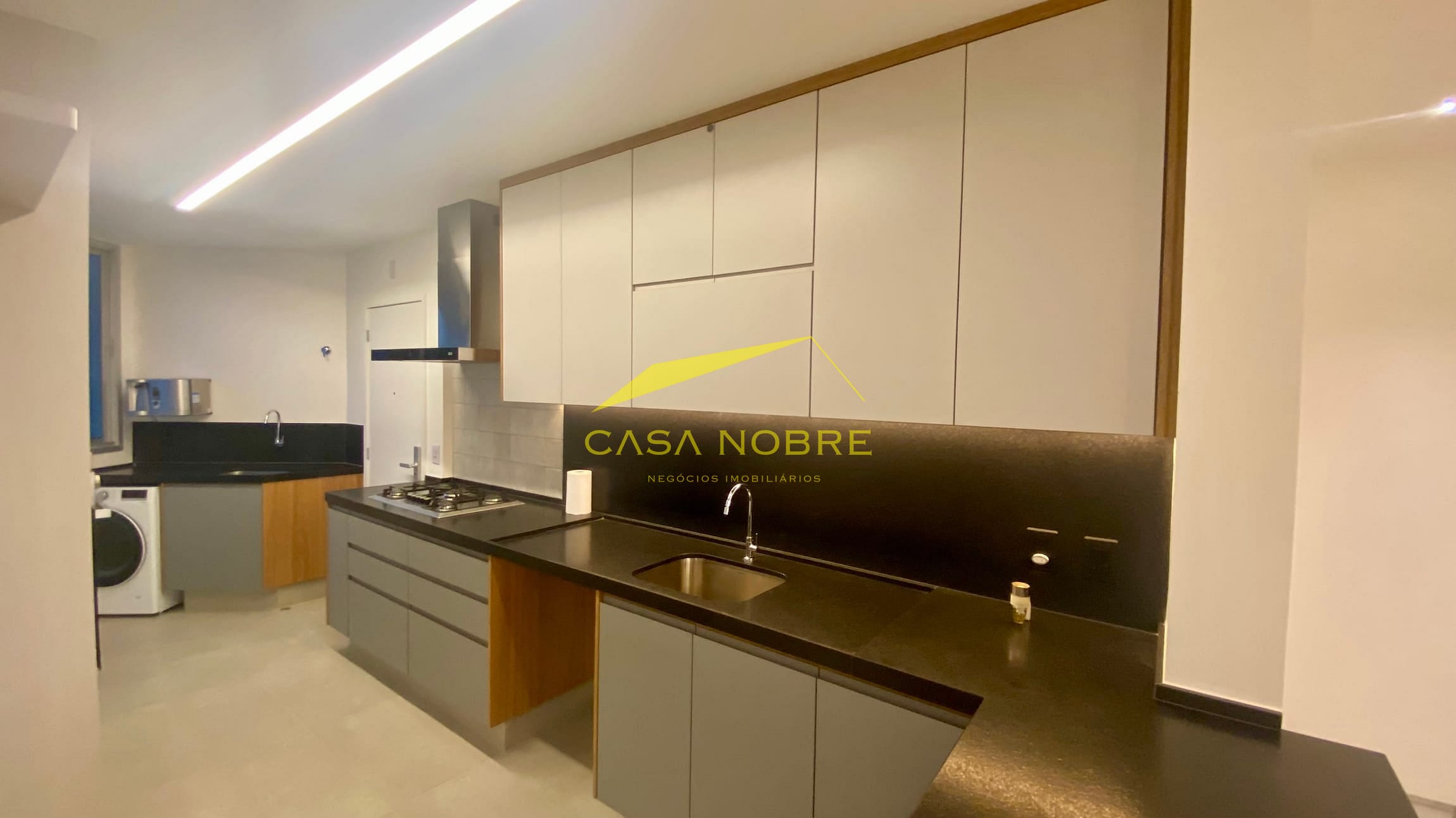 Apartamento para alugar com 3 quartos, 149m² - Foto 7