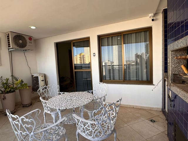 Apartamento com 210m² 3 quartos e 3 banheiros, à venda, no bairro Jardim das Américas em Cuiabá