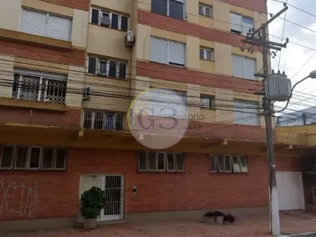Apartamento 2 quartos e 2 banheiros, para alugar, no bairro Centro em Pelotas