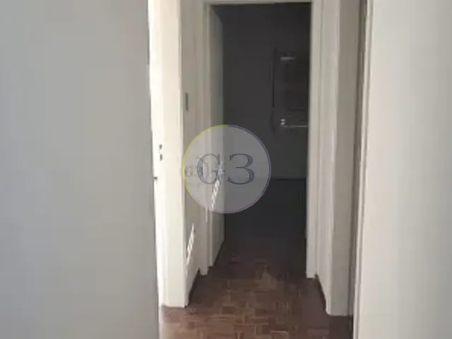 Apartamento 2 quartos e 2 banheiros, para alugar, no bairro Centro em Pelotas