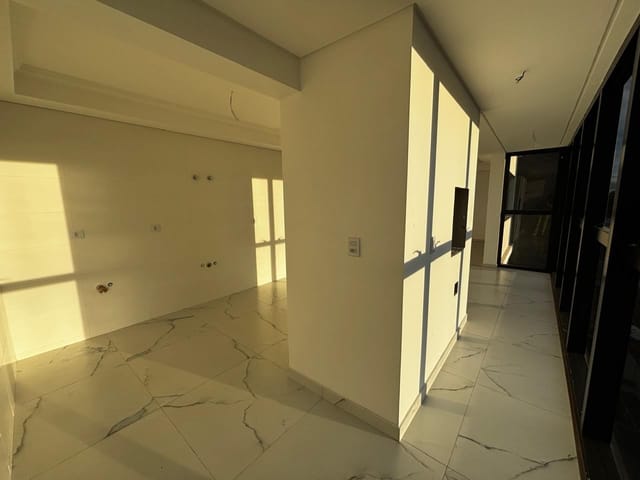 Apartamento com 144m² 3 quartos e 2 banheiros, à venda, no bairro Silveira da Motta em São José dos Pinhais