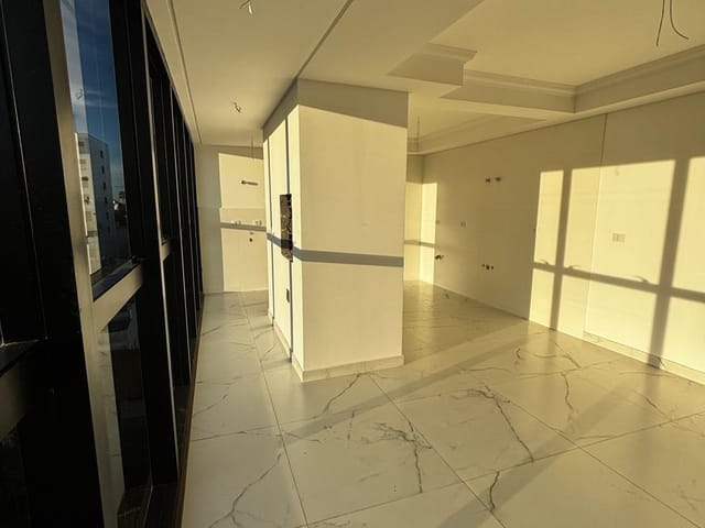 Apartamento com 144m² 3 quartos e 2 banheiros, à venda, no bairro Silveira da Motta em São José dos Pinhais