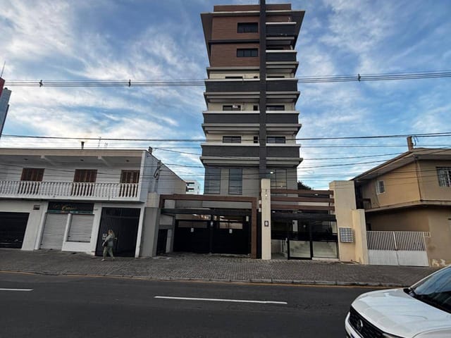 Apartamento com 144m² 3 quartos e 2 banheiros, à venda, no bairro Silveira da Motta em São José dos Pinhais