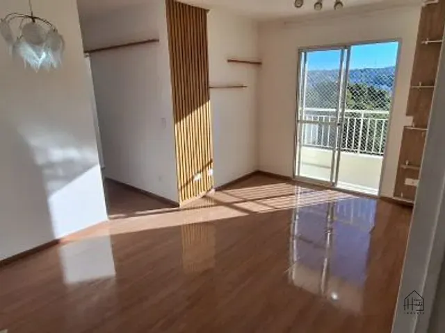 Apartamento 2 quartos e 1 banheiro, à venda ou para alugar, no bairro Jardim Caiapiá em Cotia