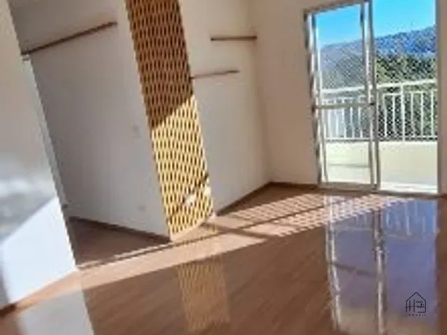 Apartamento 2 quartos e 1 banheiro, à venda ou para alugar, no bairro Jardim Caiapiá em Cotia