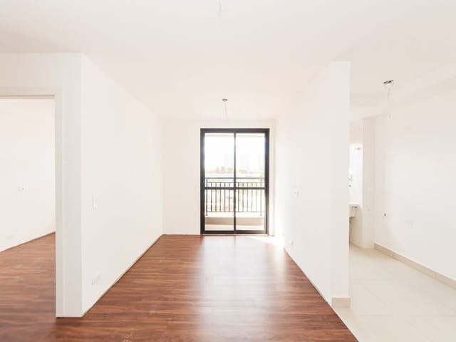 Apartamento 2 quartos e 1 banheiro, para alugar, no bairro Ecoville em Curitiba
