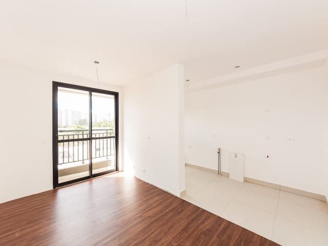 Apartamento 2 quartos e 1 banheiro, para alugar, no bairro Ecoville em Curitiba