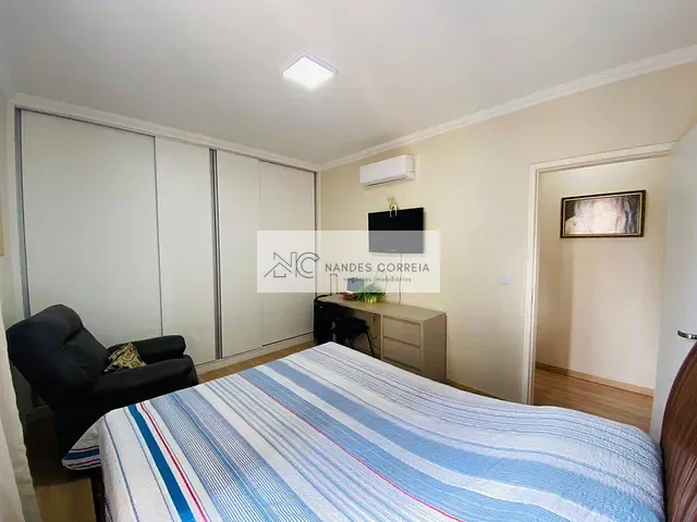 Apartamento com 174m² 3 quartos e 3 banheiros, à venda, no bairro Centro em Londrina