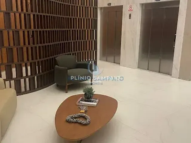Apartamento com 145m² 4 quartos e 5 banheiros, à venda, no bairro Centro em Guarapari