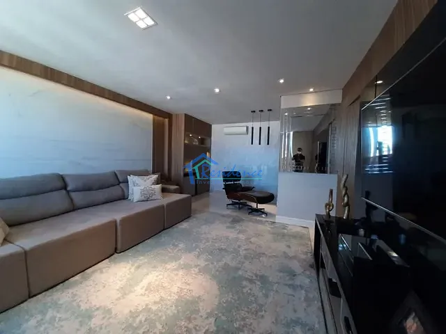 Apartamento com 244m² 3 quartos e 4 banheiros, à venda, no bairro Vila Sfeir em Indaiatuba