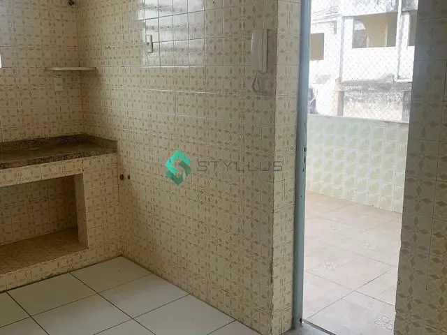 Apartamento 2 quartos e 1 banheiro, para alugar, no bairro Maria da Graça em Rio de Janeiro
