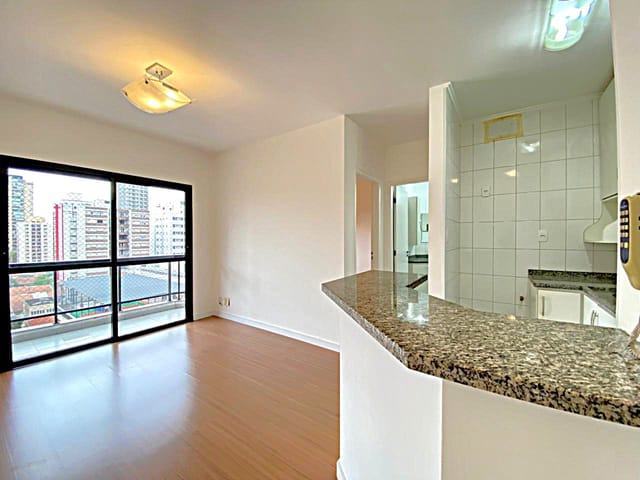 Apartamento 1 quarto e 1 banheiro, à venda, no bairro Vila Olímpia em São Paulo