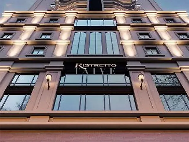Apartamento com 383m² 4 quartos e 5 banheiros, à venda, no bairro centro em Itapema