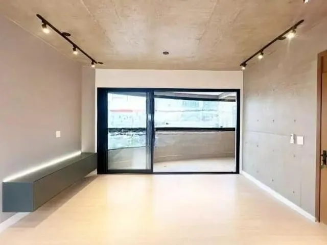 Apartamento 2 quartos e 2 banheiros, à venda ou para alugar, no bairro Jardim em Santo André