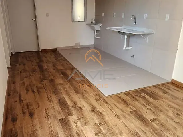 Apartamento 2 quartos e 1 banheiro, à venda, no bairro Três Vendas em Pelotas