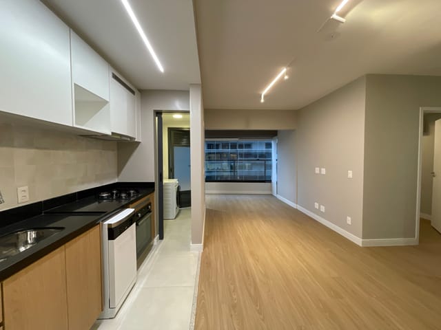 Apartamento com 75m² 2 quartos e 3 banheiros, para alugar, no bairro Alphaville Centro Industrial e Empresarial/Alphaville. em Barueri