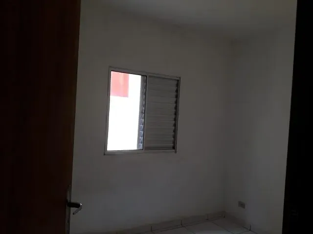 Apartamento com 48m² 3 quartos e 1 banheiro, à venda, no bairro Jardim Sandra em Cotia