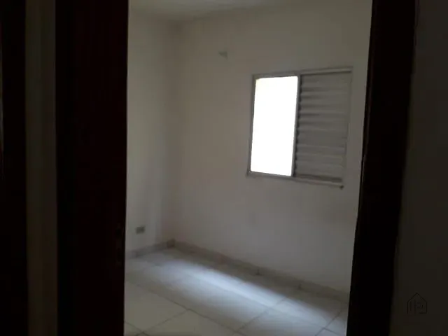 Apartamento com 48m² 3 quartos e 1 banheiro, à venda, no bairro Jardim Sandra em Cotia