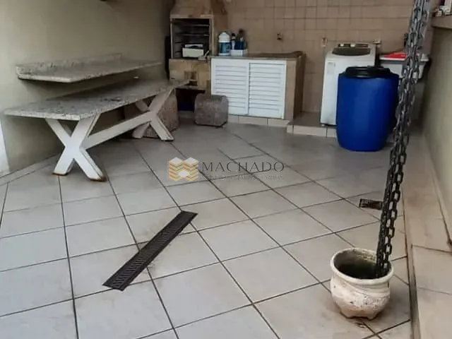 Apartamento 2 quartos e 1 banheiro, à venda, no bairro Vila Garcia em Jundiaí