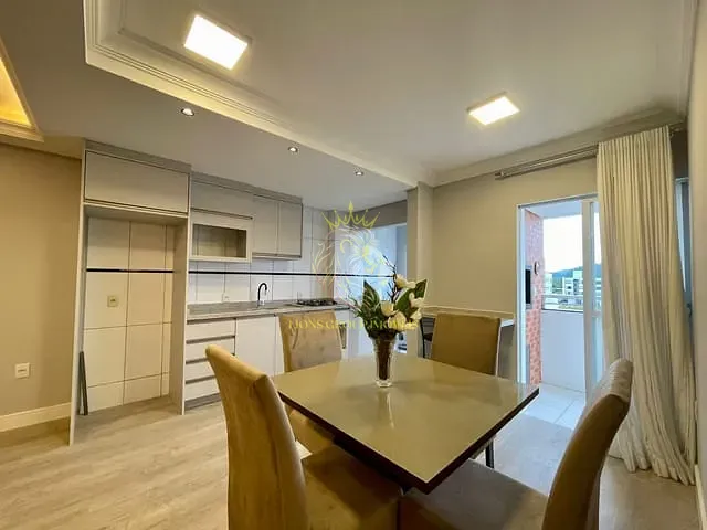 Apartamento 2 quartos e 1 banheiro, à venda, no bairro Centro em Camboriú