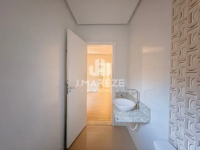 Apartamento com 134m² 2 quartos e 2 banheiros, à venda ou para alugar, no bairro Centro em Apucarana