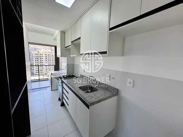 Apartamento com 75m² 2 quartos e 2 banheiros, à venda, no bairro Recreio dos Bandeirantes em Rio de Janeiro