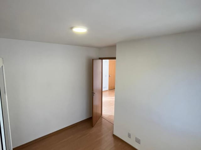 Apartamento 2 quartos e 1 banheiro, à venda, no bairro Campo Grande em Rio de Janeiro