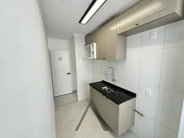 Apartamento 2 quartos e 1 banheiro, à venda, no bairro Jardim Santa Terezinha (Zona Leste) em São Paulo