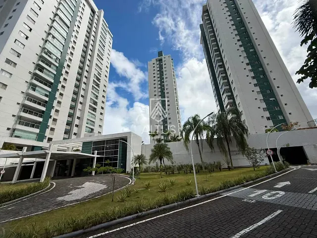 Apartamento 2 quartos e 1 banheiro, à venda, no bairro Patamares em Salvador
