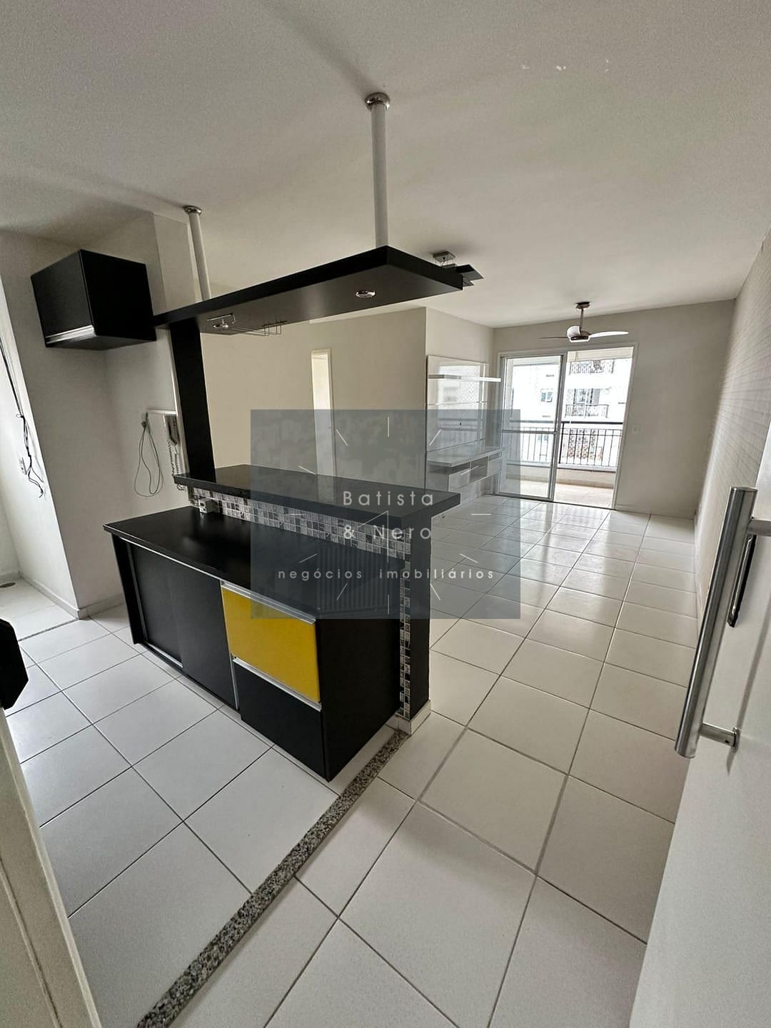 Apartamento à venda e aluguel com 3 quartos, 70m² - Foto 1