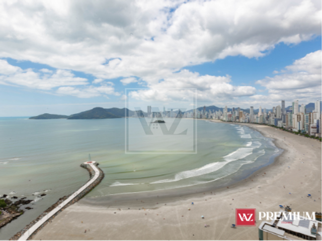 Apartamento com 170m² 3 quartos e 3 banheiros, à venda, no bairro Pioneiros em Balneário Camboriú