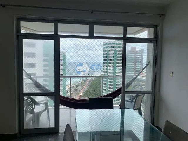 Apartamento 3 quartos e 2 banheiros, à venda, no bairro Barra em Salvador