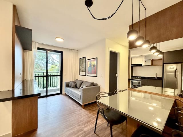Apartamento 2 quartos e 1 banheiro, para alugar, no bairro Ecoville em Curitiba