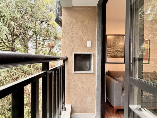 Apartamento 2 quartos e 1 banheiro, para alugar, no bairro Ecoville em Curitiba