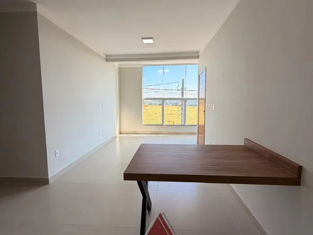 Apartamento com 66m² 2 quartos e 2 banheiros, à venda, no bairro Jardim Adelinha em Franca