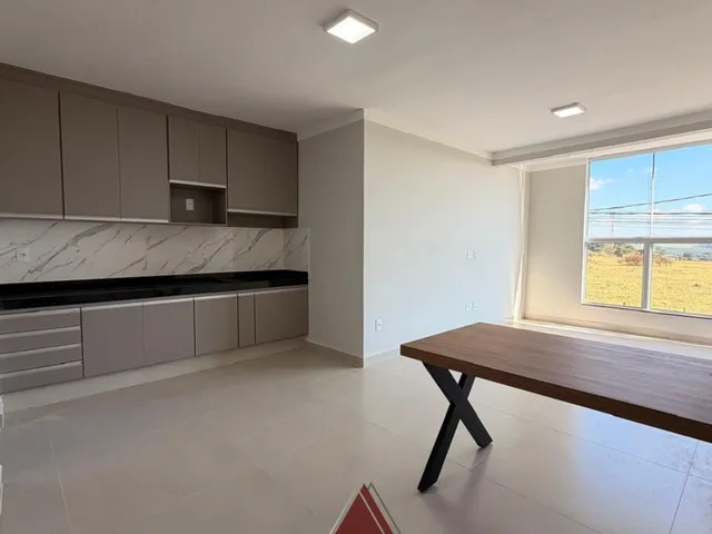 Apartamento com 66m² 2 quartos e 2 banheiros, à venda, no bairro Jardim Adelinha em Franca