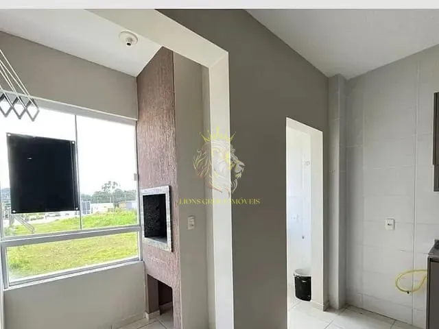 Apartamento 2 quartos e 1 banheiro, à venda, no bairro Areias em Camboriú