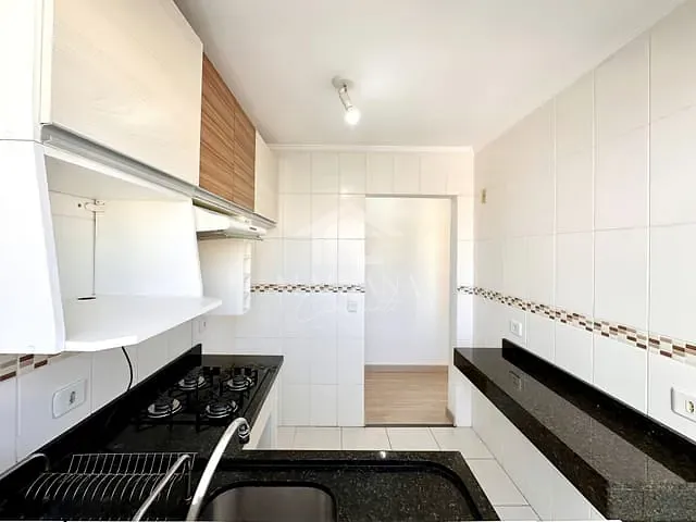 Apartamento com 71m² 2 quartos e 1 banheiro, à venda, no bairro Parque da Fonte em São José dos Pinhais