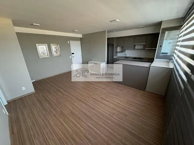 Apartamento 2 quartos e 1 banheiro, à venda, no bairro Vivendas do Arvoredo em Londrina