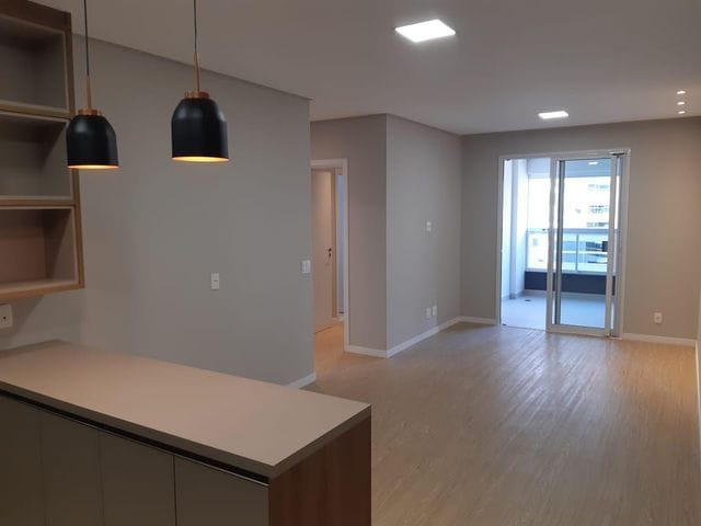 Foto do Apartamento - Ed. Torreville - Apartamento com 2 suítes para alugar, por R$ 3.500,00/mês - Gleba Palhano próximo ao shopping Aurora/ Londrina - Pr | Premier Imóveis