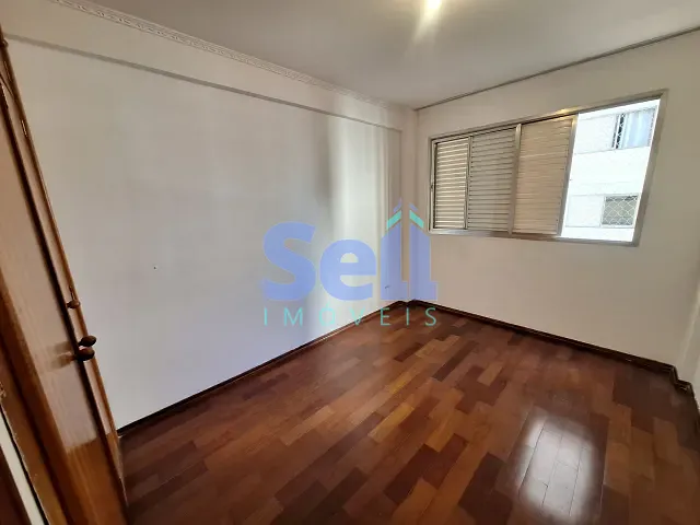Apartamento 2 quartos e 2 banheiros, à venda, no bairro Moema em São Paulo