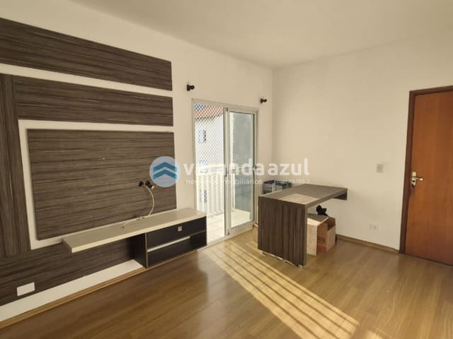 Apartamento com 53m² 2 quartos e 1 banheiro, para alugar, no bairro Jardim Marica em Mogi das Cruzes
