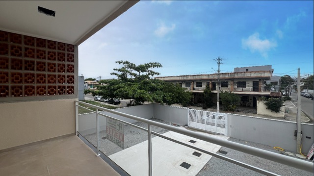 Apartamento com 600m² 2 quartos e 2 banheiros, à venda, no bairro Parque Burle em Cabo Frio