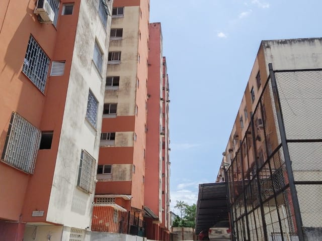 Apartamento 3 quartos e 1 banheiro, para alugar, no bairro SÃO BRAS em Belém